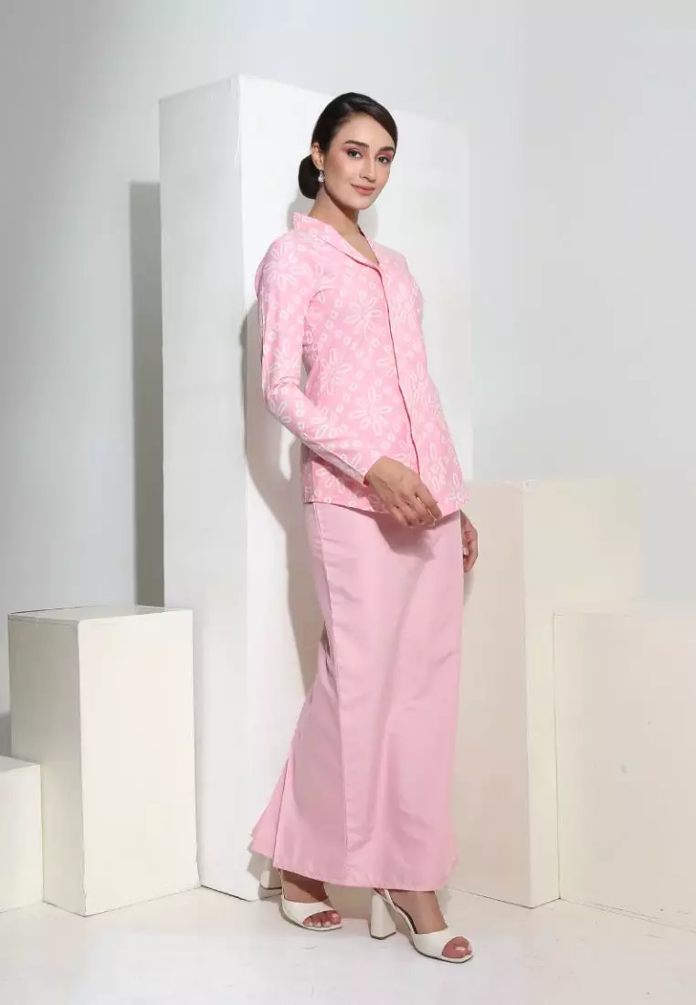 Kebaya Midi Batik Moden
