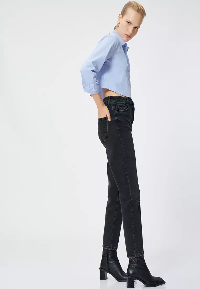 Slim Fit Mom Jeans