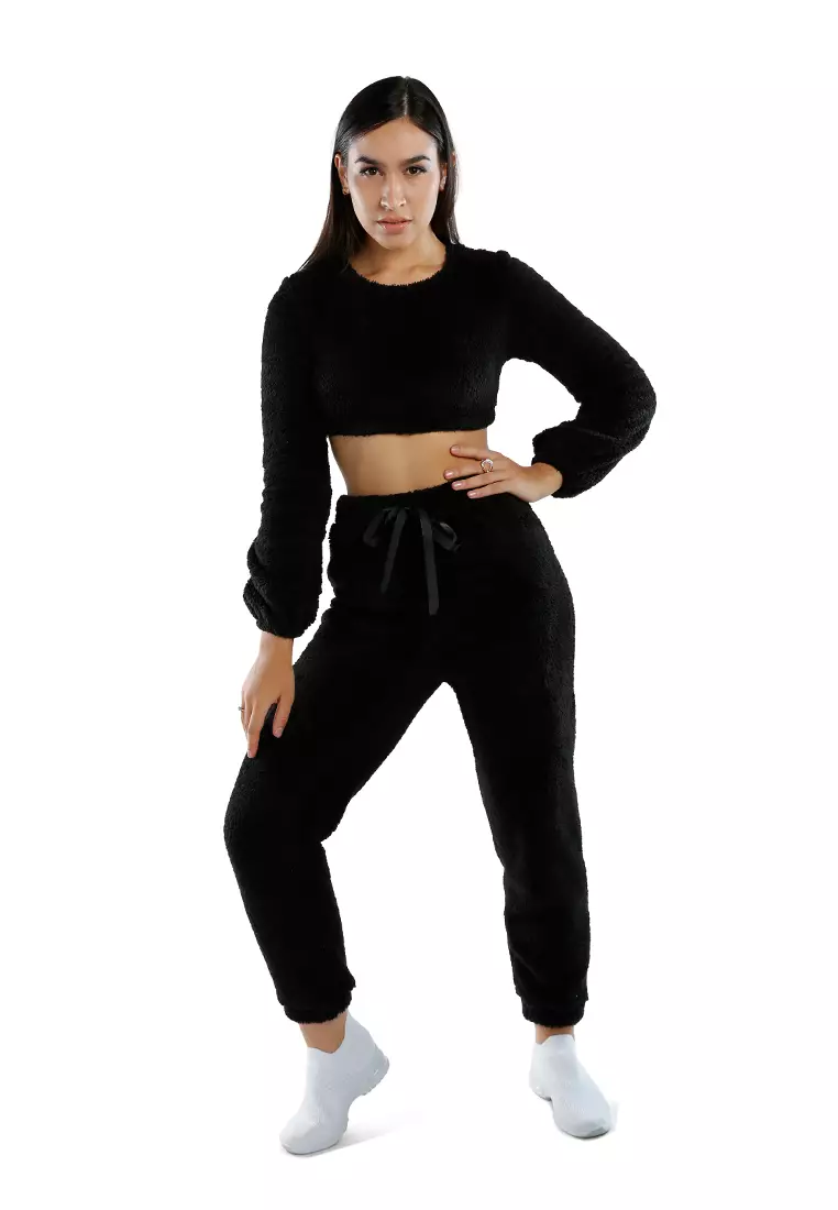 Black Shearling Full Sleeve Crop Top