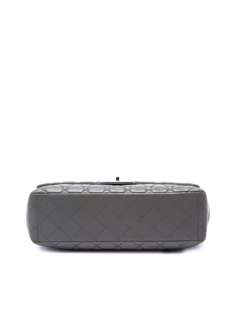 Pre-Loved Chanel Maxi Classic Caviar Single Flap