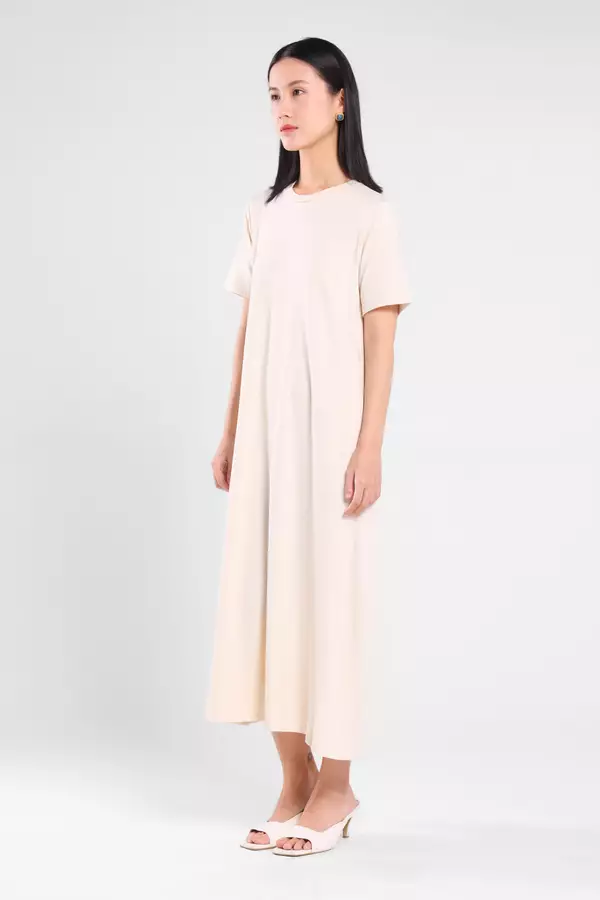 Minimal - Amyra - Dress Knit A Line - Beige Warna Beige