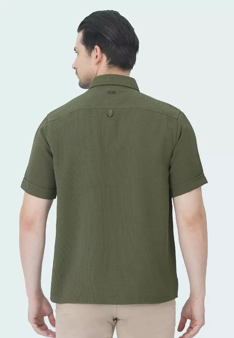 LGS - Kemeja Casual Pria Kemeja Waffle Lengan Pendek Motif Polos Warna Hijau Army Regular Fit - CSH.271.R1191.197.C
