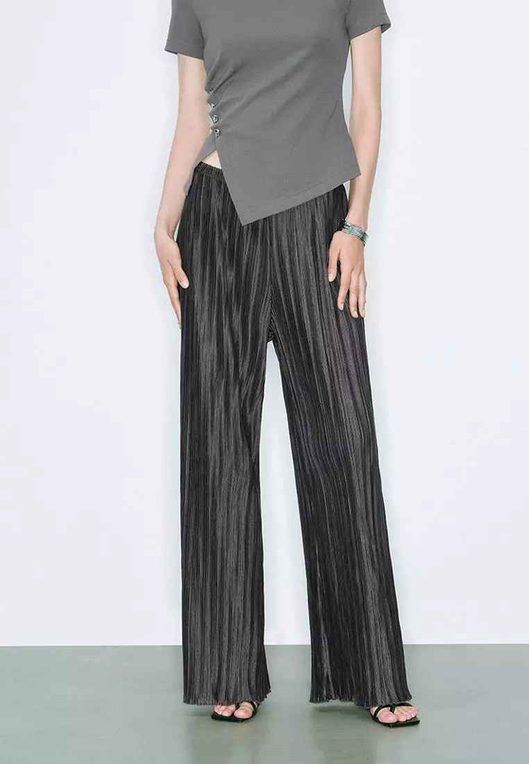 Wide-Leg Pants