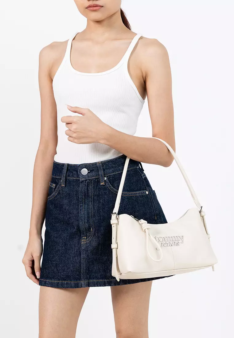 Bold Shoulder Bag
