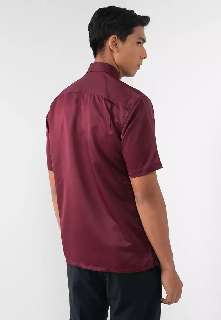 Maroon short sleeve button up outlet