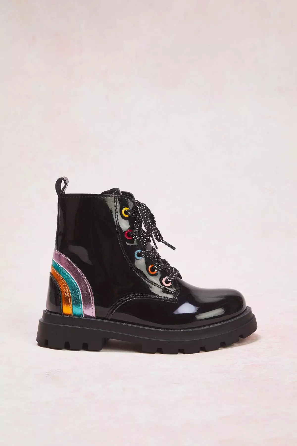 Trendyol Black Zippered And Laced Little Girl'S Kids Postal Patent Leather Boots 
 Takeaw26Bo00010