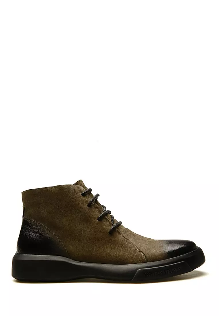 Discount on Twenty Eight Shoes  shoes - SKU: VANSA All-Match Waxed Chukka Boots VSM-B12697