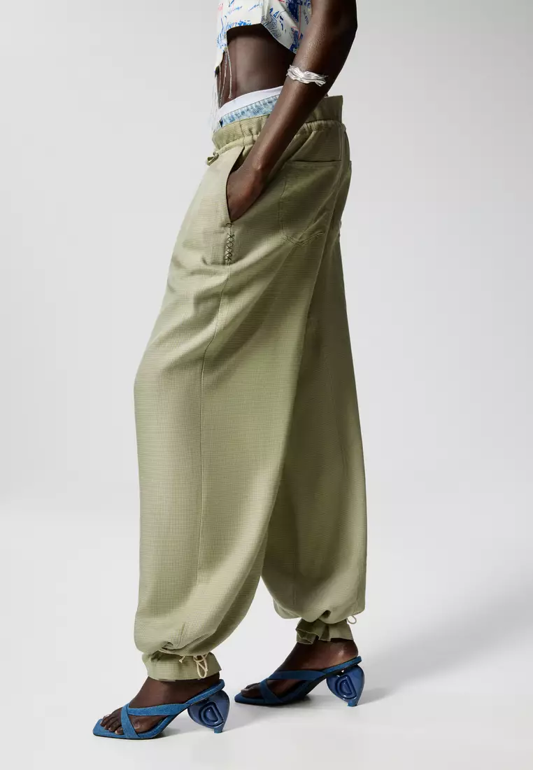 Hybrid long pants with checks