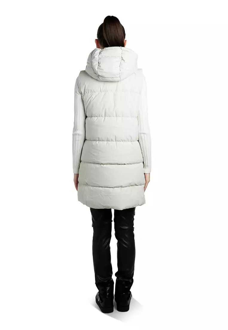 Hooded Sleeveless Vest Jumper in Cream