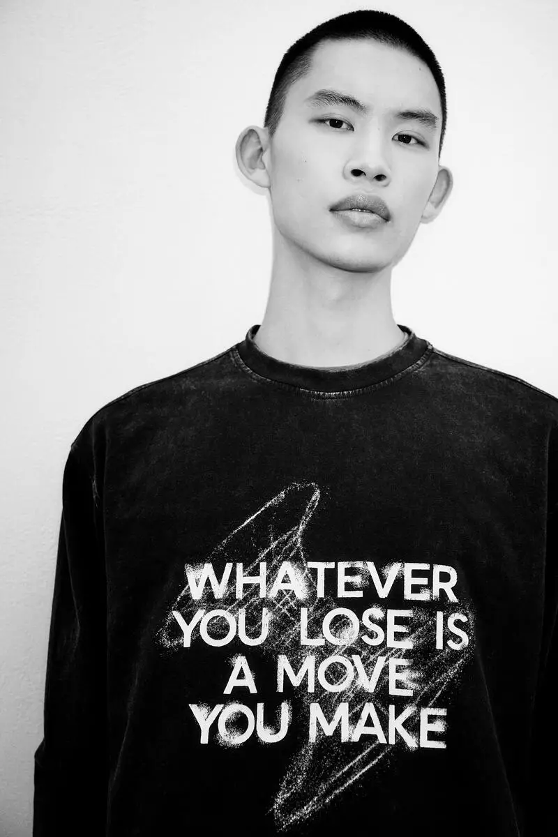 Loose Fit Long-sleeved T-shirt