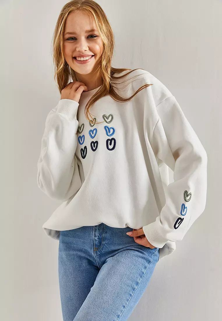 Three Thread Raised Heart Printed Sweatshirt
