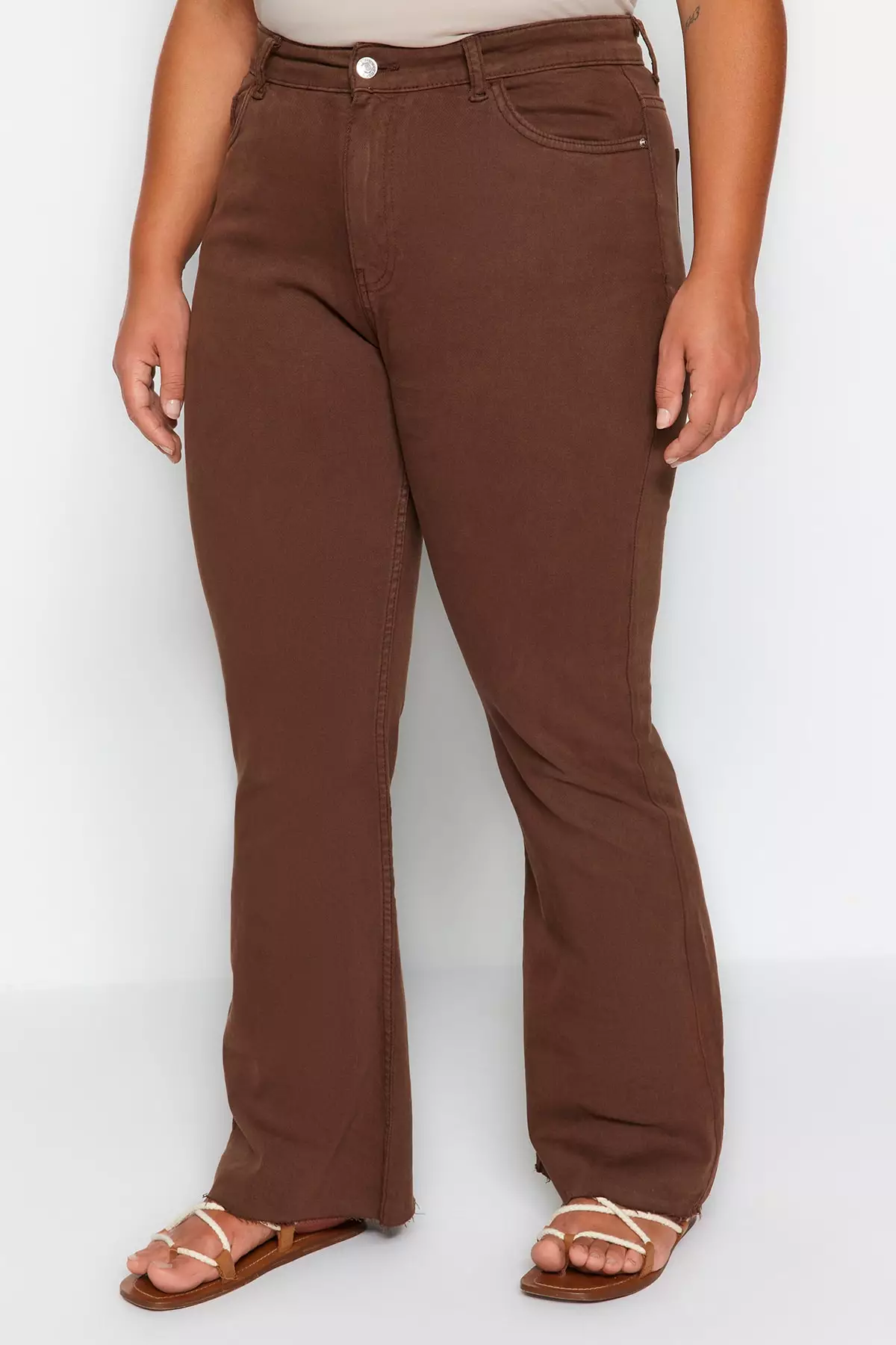 Cut-Out Spanish Fit Denim Jeans