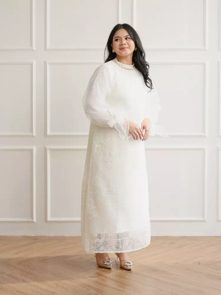 Xtramiles Ladies dress ellenoir dress broken white