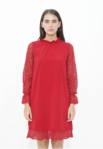 kim. Alyssum Ruffled Lace Dress Red