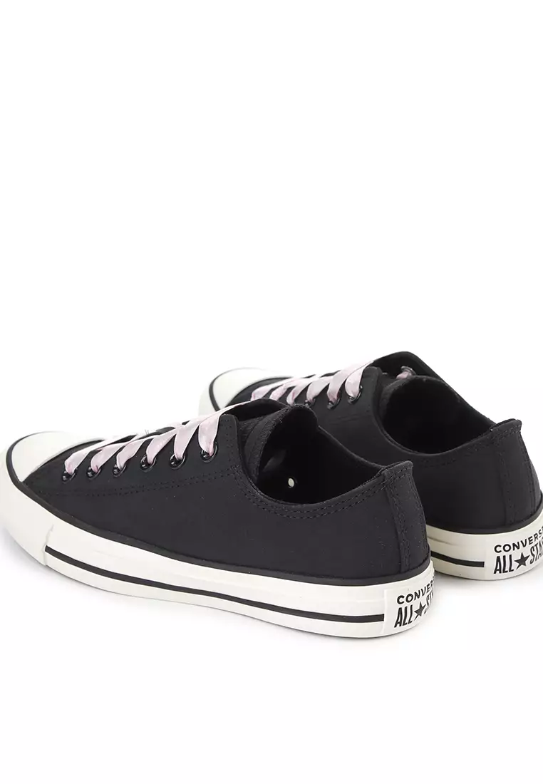 Chuck Taylor All Star