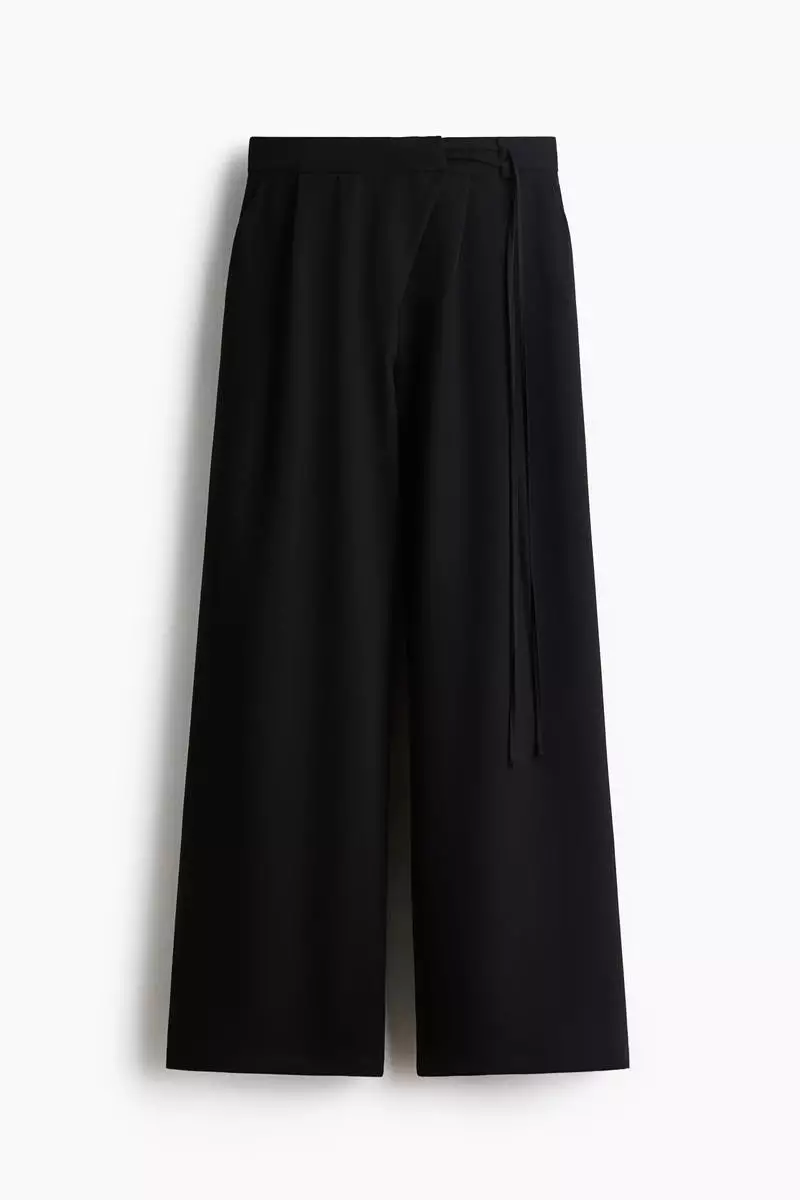 Wide trousers