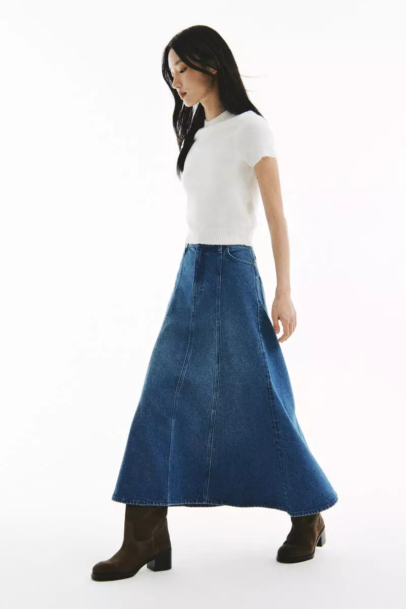 Flared twill skirt