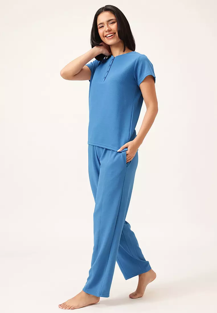 Clovia Chic Basic T-shirt & Pyjama Set in Blue - Waffle