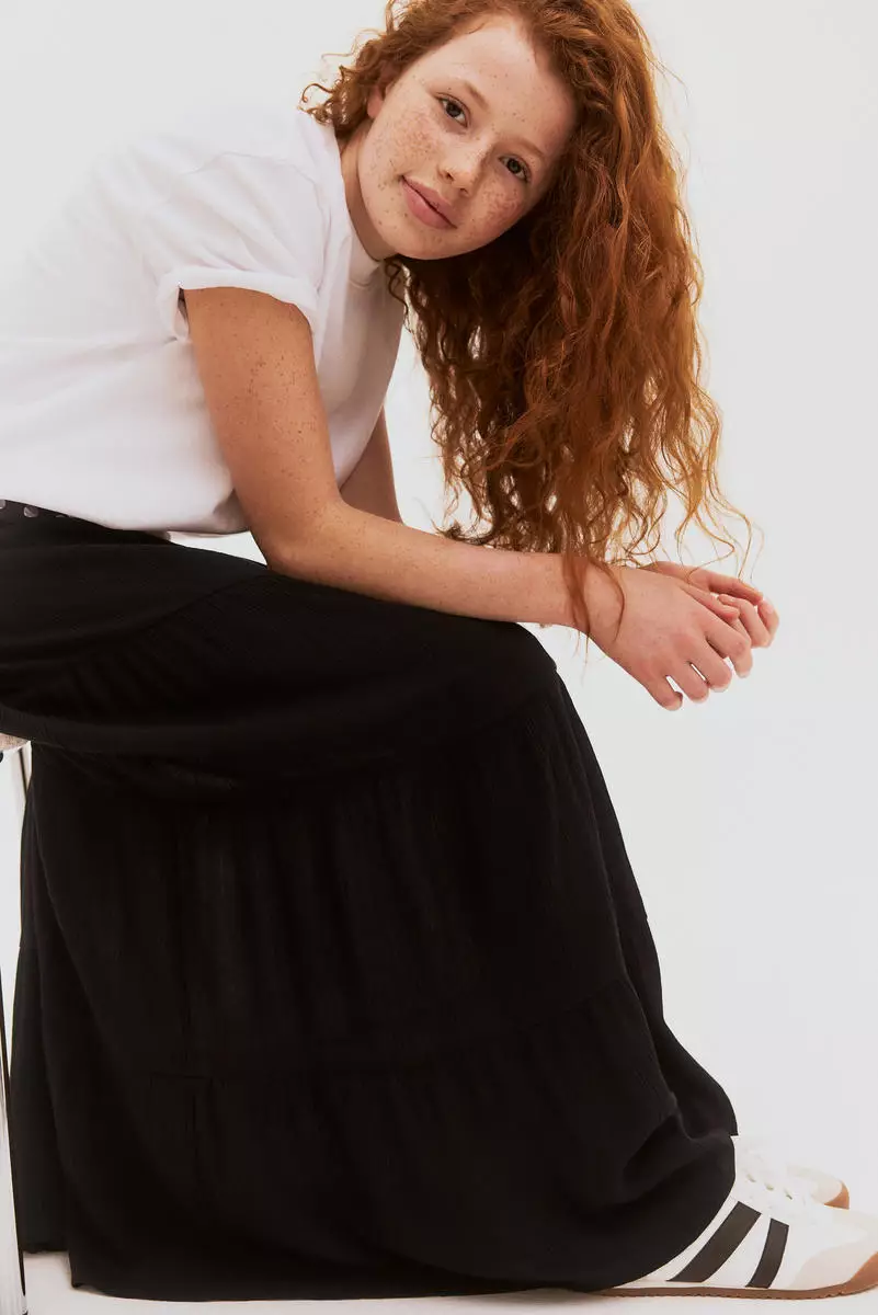 Smocked tiered skirt