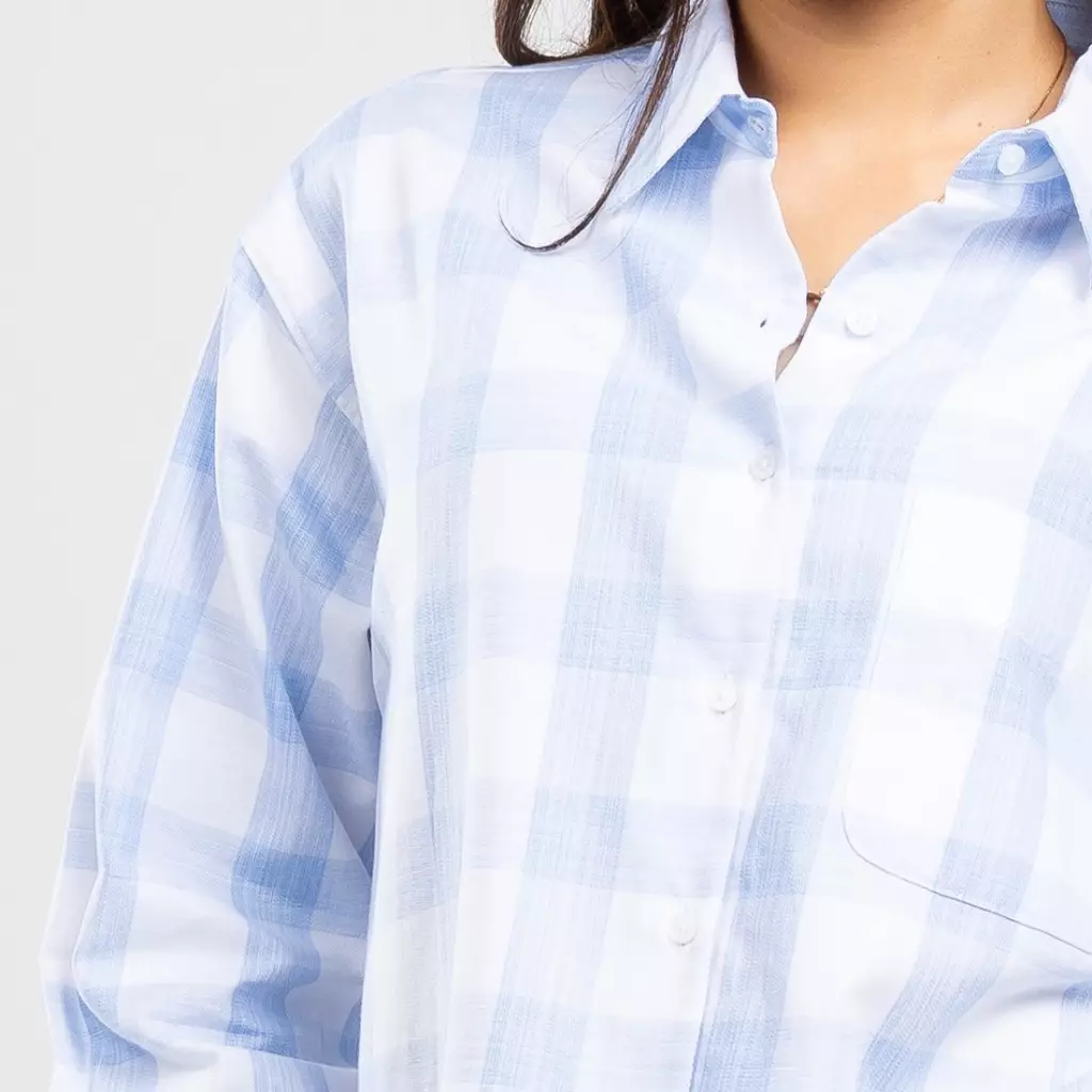 C2 Felucy Blue Kemeja Oversize Crop - Boxy Shirt Wanita