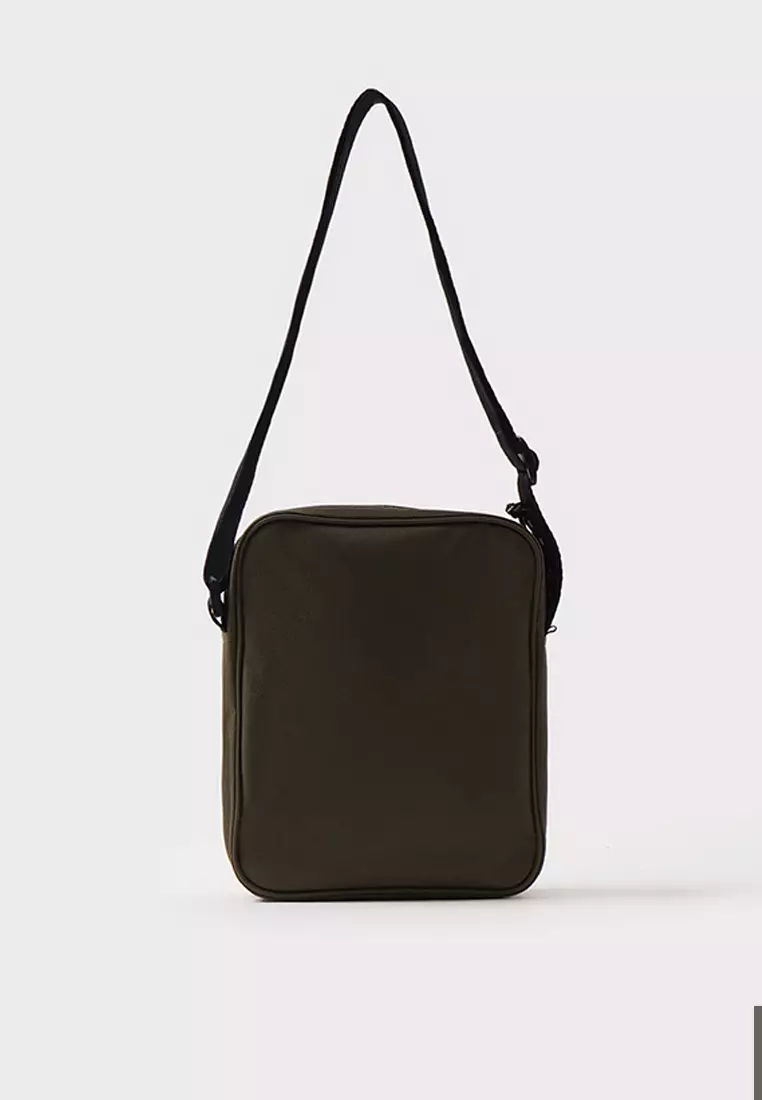 Regatta sling online bag price