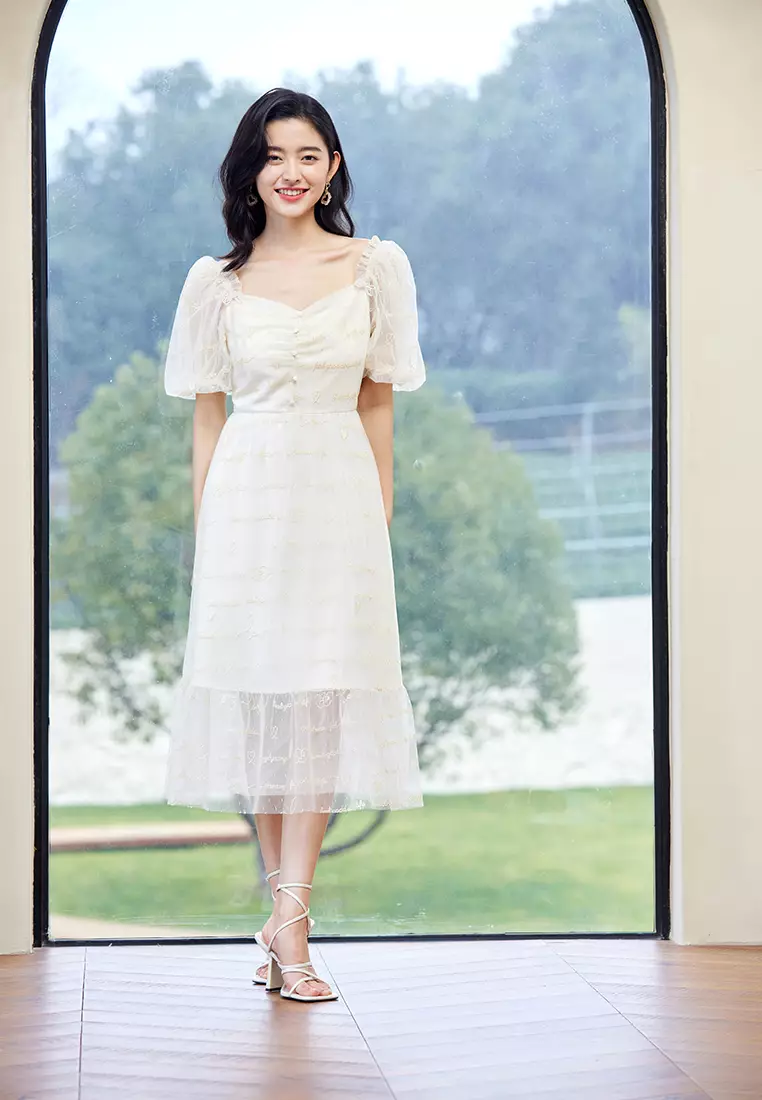 Puff Sleeve Square Neck Embroidery Midi Dress