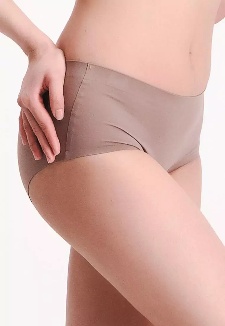 Buy BENCH Women's Ultra Stretch Seamless Midrise Hipster Panty