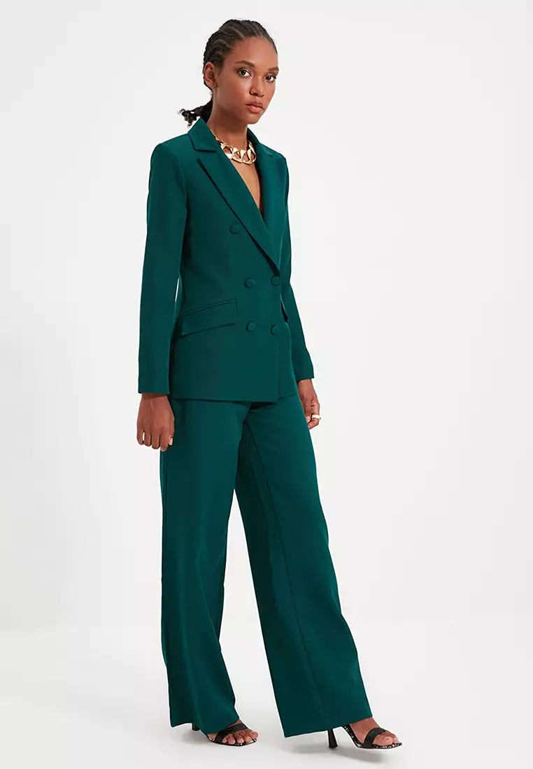 Button Detailed Blazer