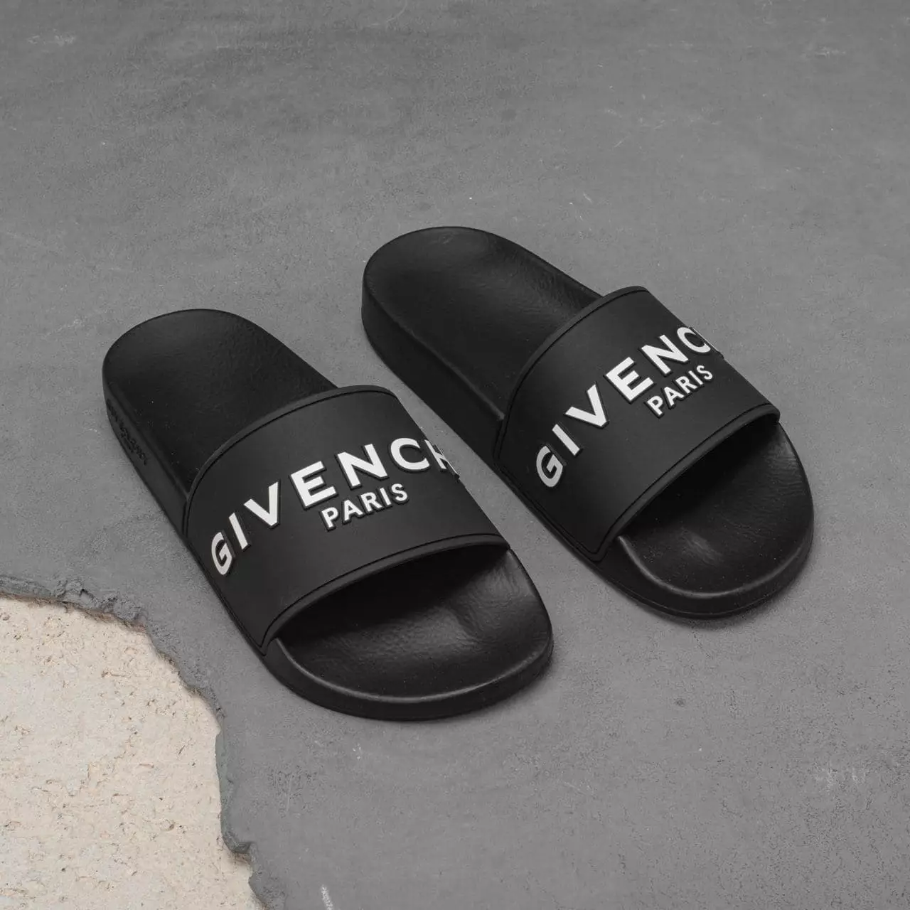 Sandal discount givenchy paris