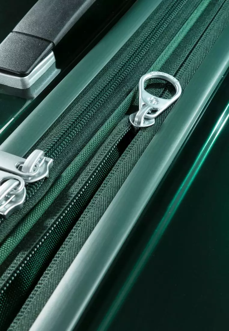 Enwrap Spinner 68/25 EXP Luggage - Metallic Green