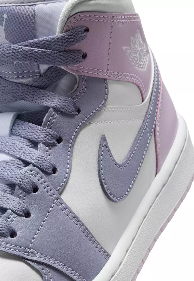 Air Jordan 1 Mid Shoes