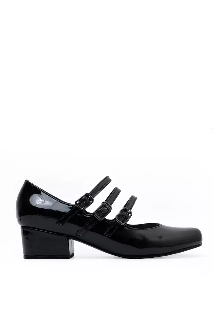 Discount on Zanea Shoes  shoes - SKU: Peyton Pumps