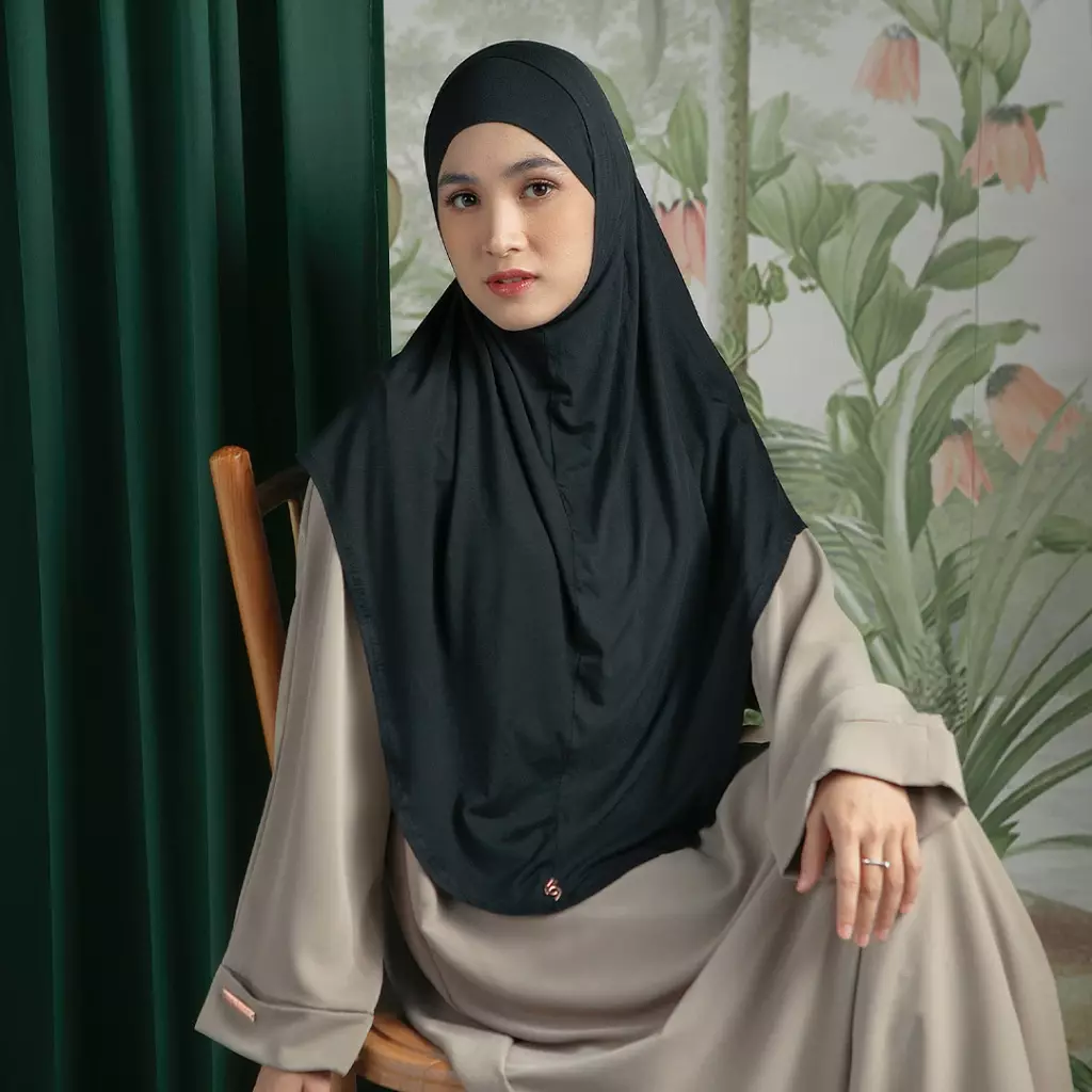 Ten Instant Black (Tencel Pad Instan Special Anniversary Collections)