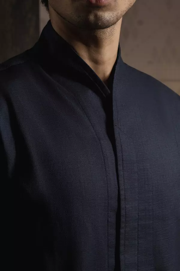 LARUSSO Earth of Whisper - Kemeja Koko Changi Beskap Heritage Lengan Panjang - Midnight Navy