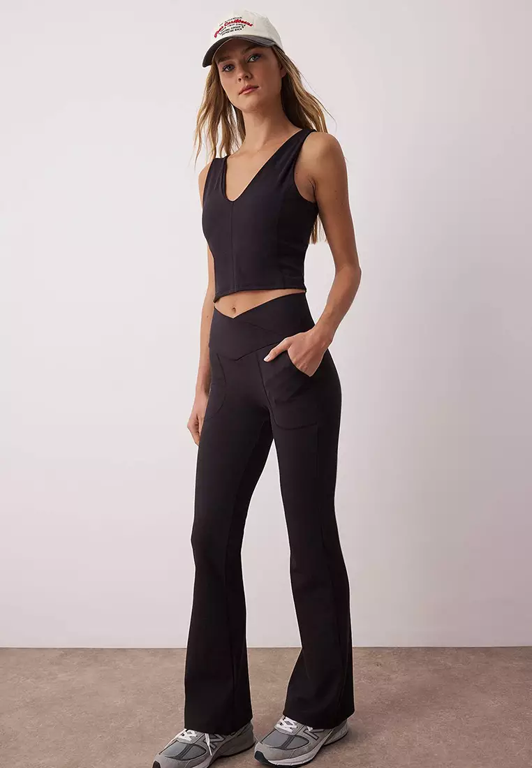Black Soft Brushed Double Breasted Waist And Pocket Detail Spanish Leg Yoga Knitted Sports Leggings