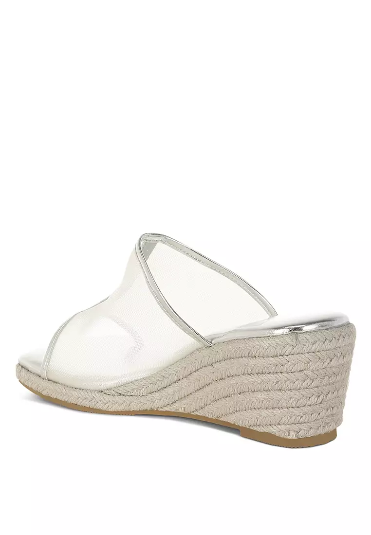 Sepatu Wedges Slip-On Mesh Bernapas Warna Silver