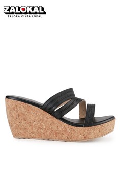 Wedges Yongki Komaladi Wanita Clearance Sale Beli Zalora Indonesia