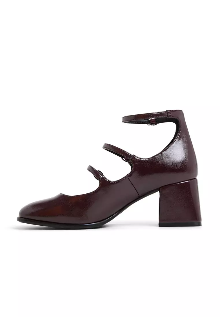 Jeaniee Heeled Shoes