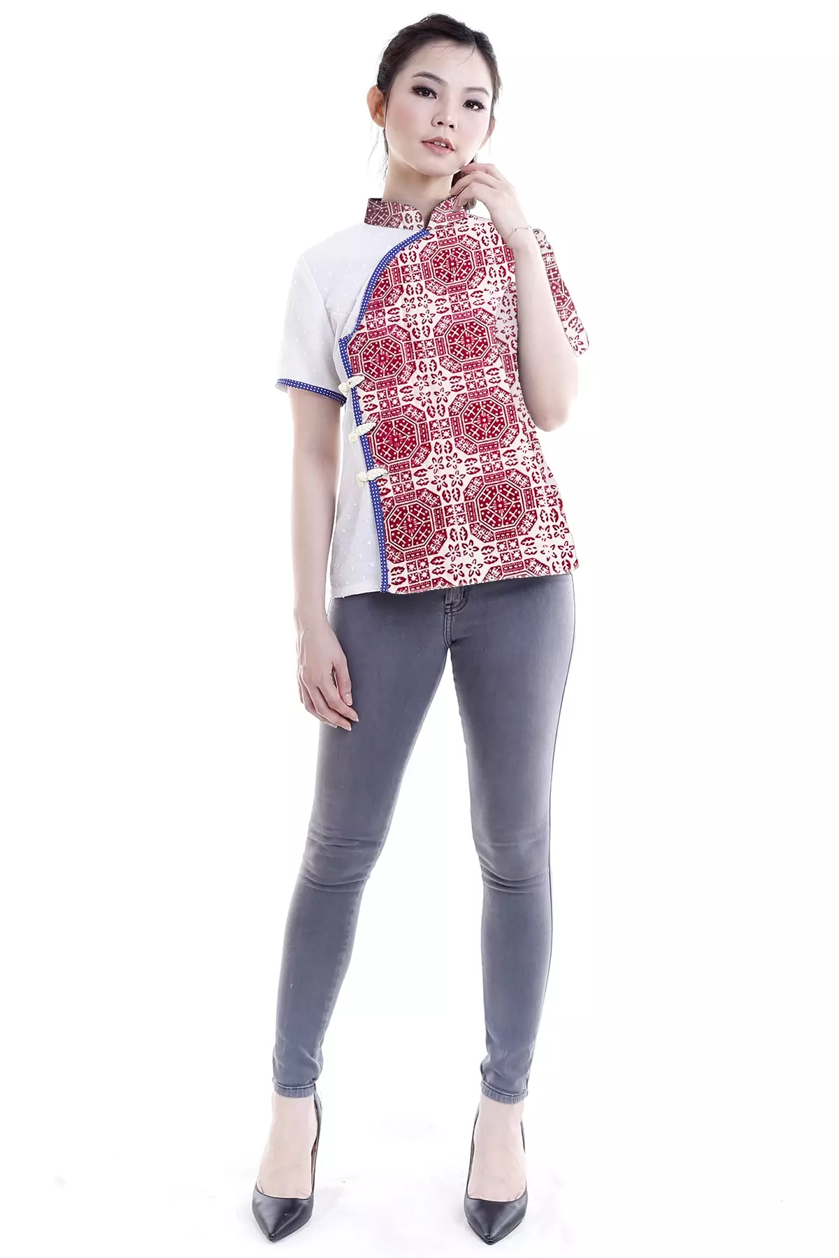 Juniper Latar Merah Batik Blouse