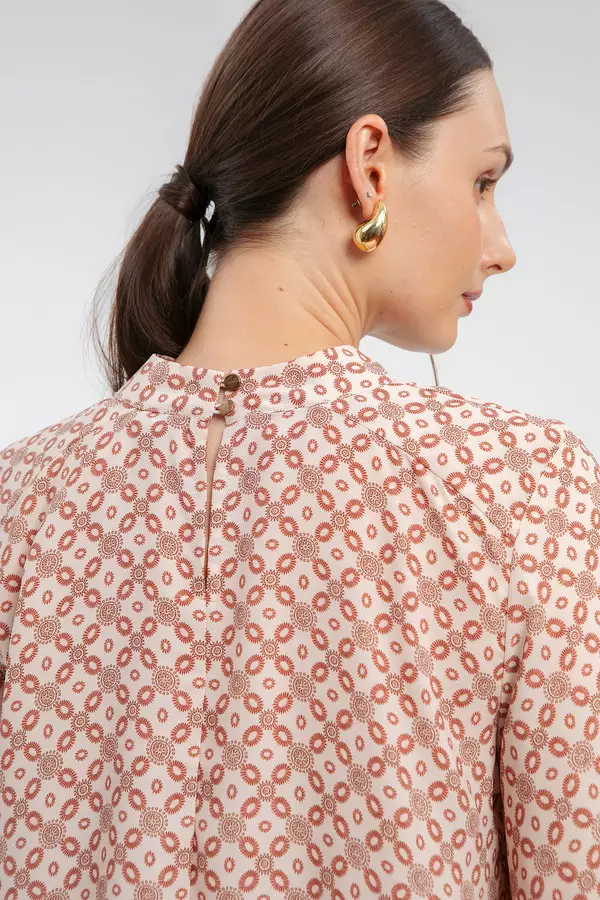 MINIMAL - Zaisa - Blus Motif Geometris Lengan Balon - Beige Warna Beige