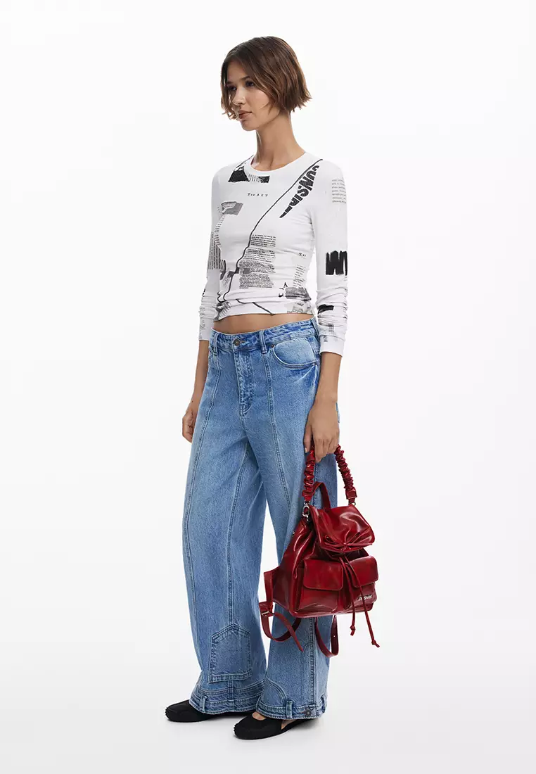 Small backpack with bow