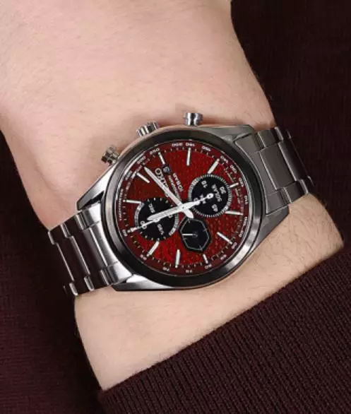 Jam Tangan Pria Seiko Chronograph SSC771 SSC771P1 Strap Stainless Steel Silver Solar Powered Watch Red Color