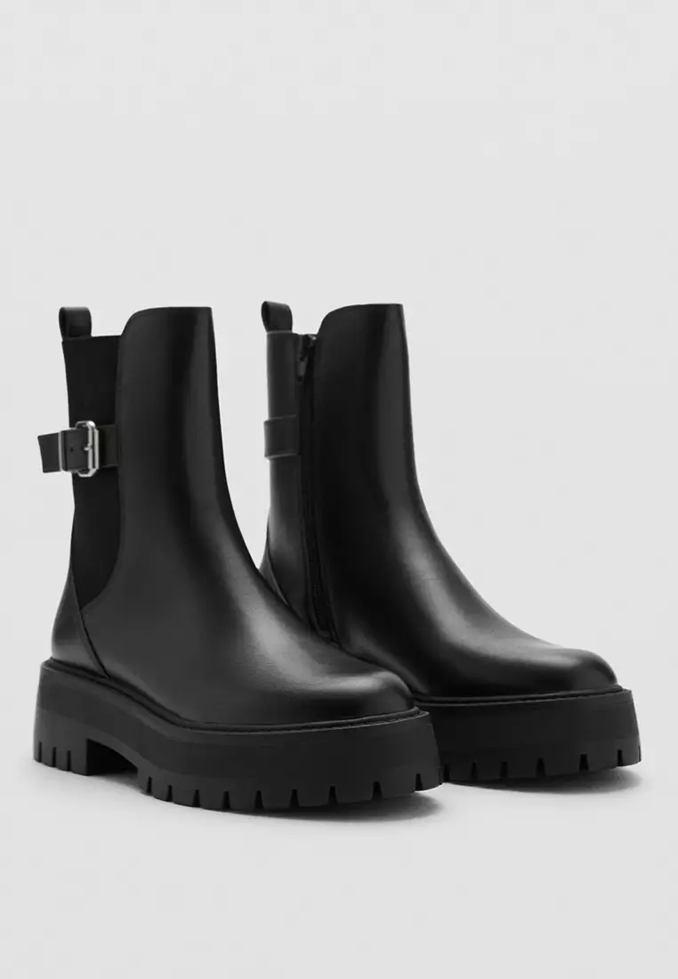 Chelsea Boots With Buckle