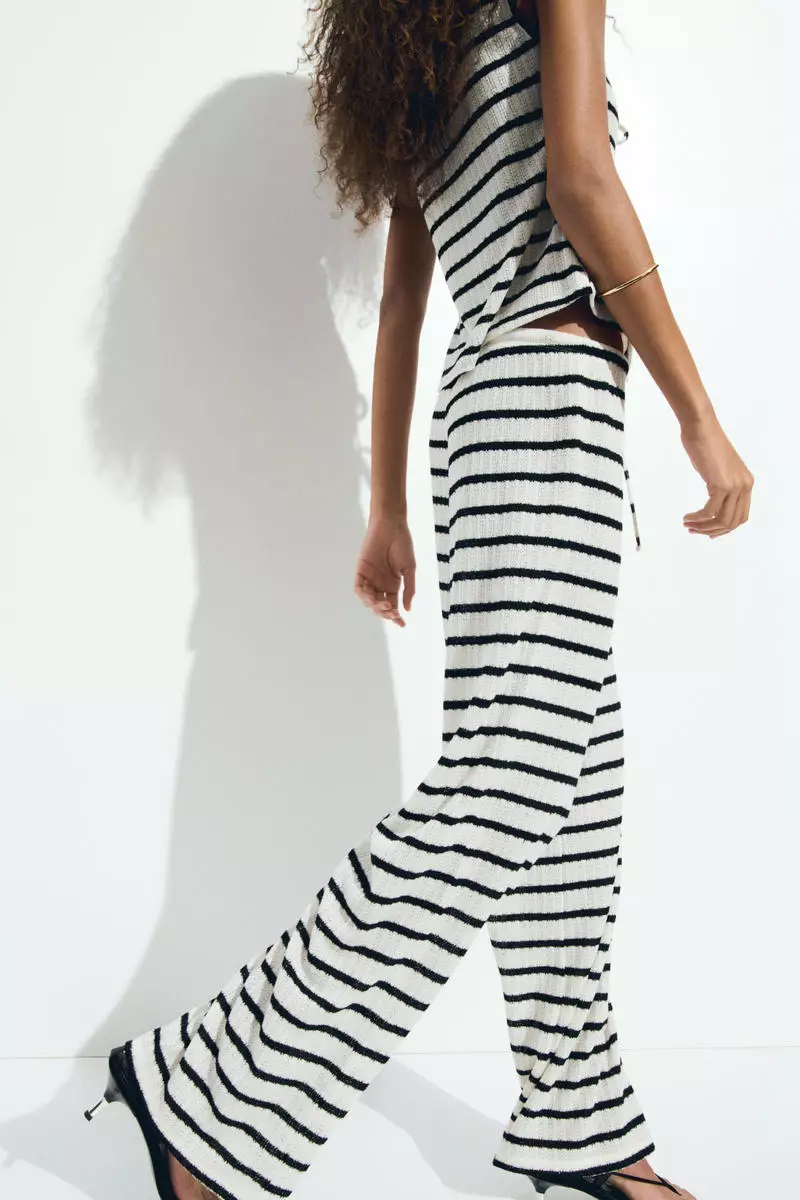 Knitted drawstring trousers
