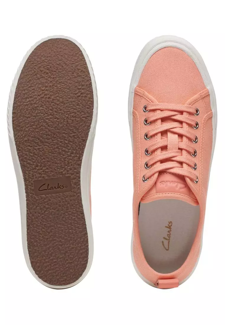 Coral canvas clearance ox trainers