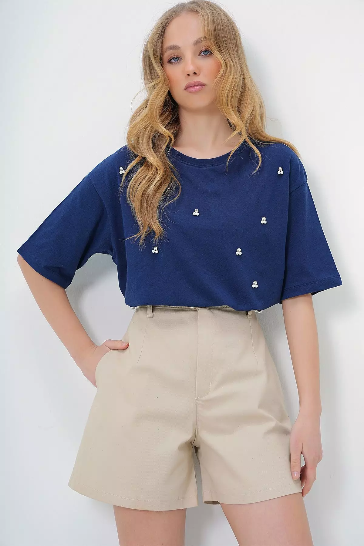 Women's Light Navy Blue Crew Neck Oversize Pearl and Stone Embroidered T-Shirt