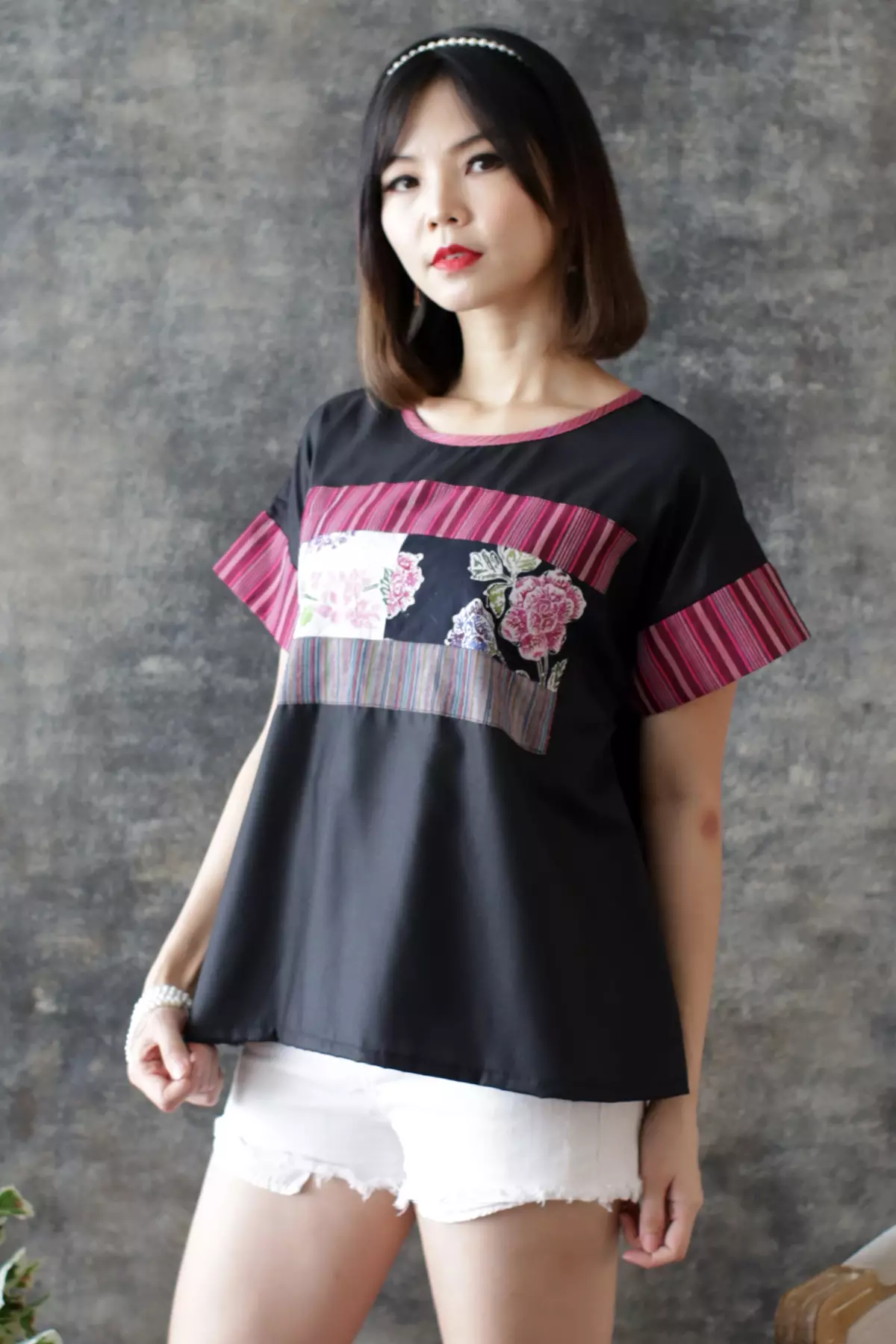 Cempaka Encim Lurik Black Pink Batik