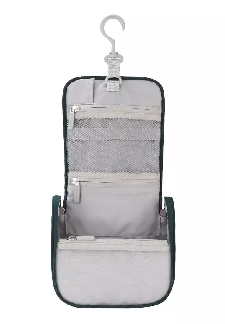 Crossing Waterproof Ripstop Nylon Hanging Toiletry Kit - Forest Green