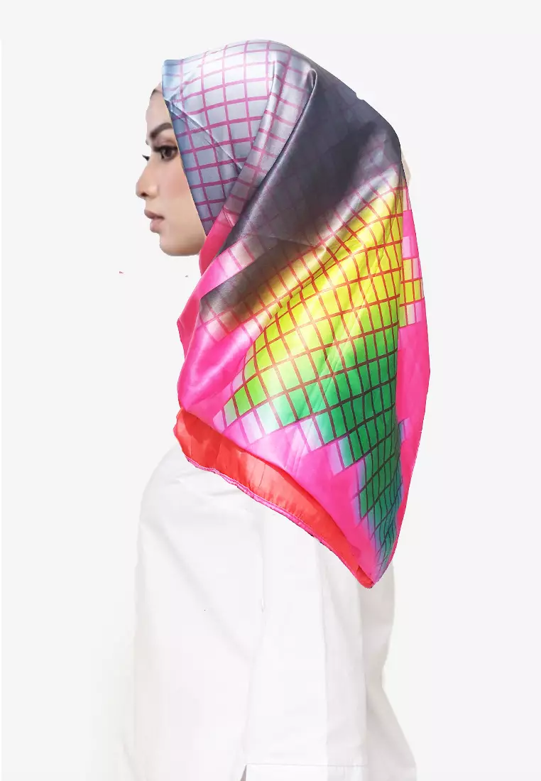 Reversible Silky Checkered Gradient Square Scarf Fuchsia Pink