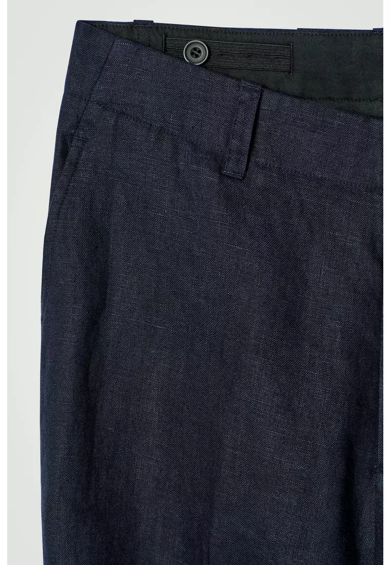 RELAXED LINEN TAPERED TROUSERS